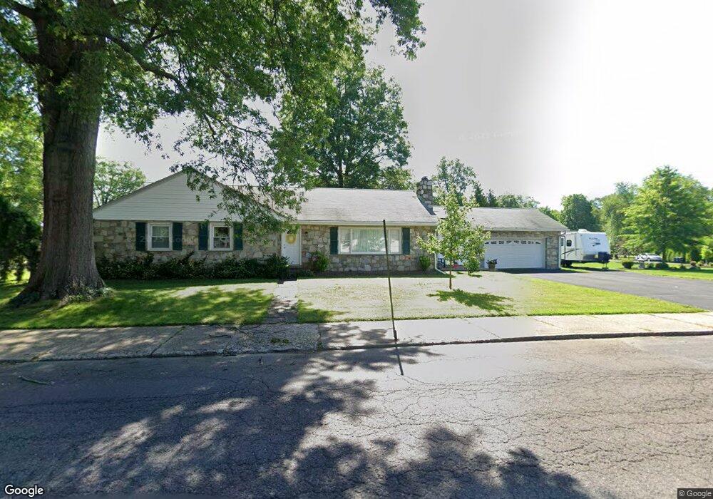 201 S 5th St, Quakertown, PA 18951 - photo 1