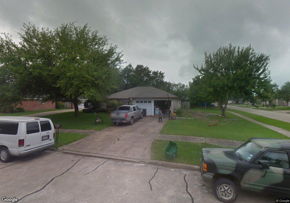 500 Desert Aire Dr, Friendswood, TX 77546 - photo 1