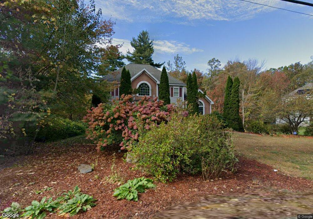 985 Franklin Rd, Fitchburg, MA 01420 - photo 1