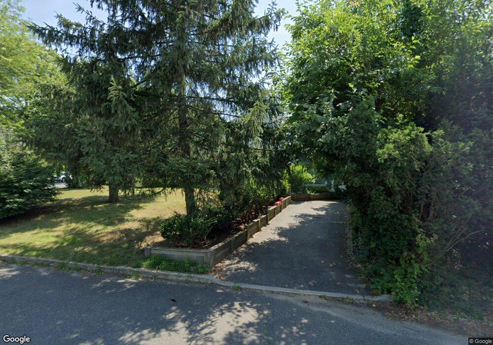 47 Maplewood Dr, Middletown, NJ 07748 - photo 1