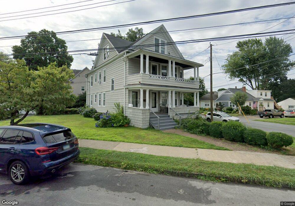 103 Woodland Ave unit 2, Bridgeport, CT 06605 - photo 1