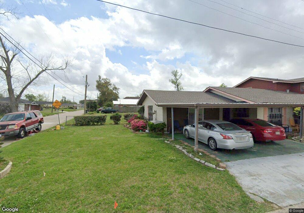 906 Clyde St, Lake Charles, LA 70601 - photo 1