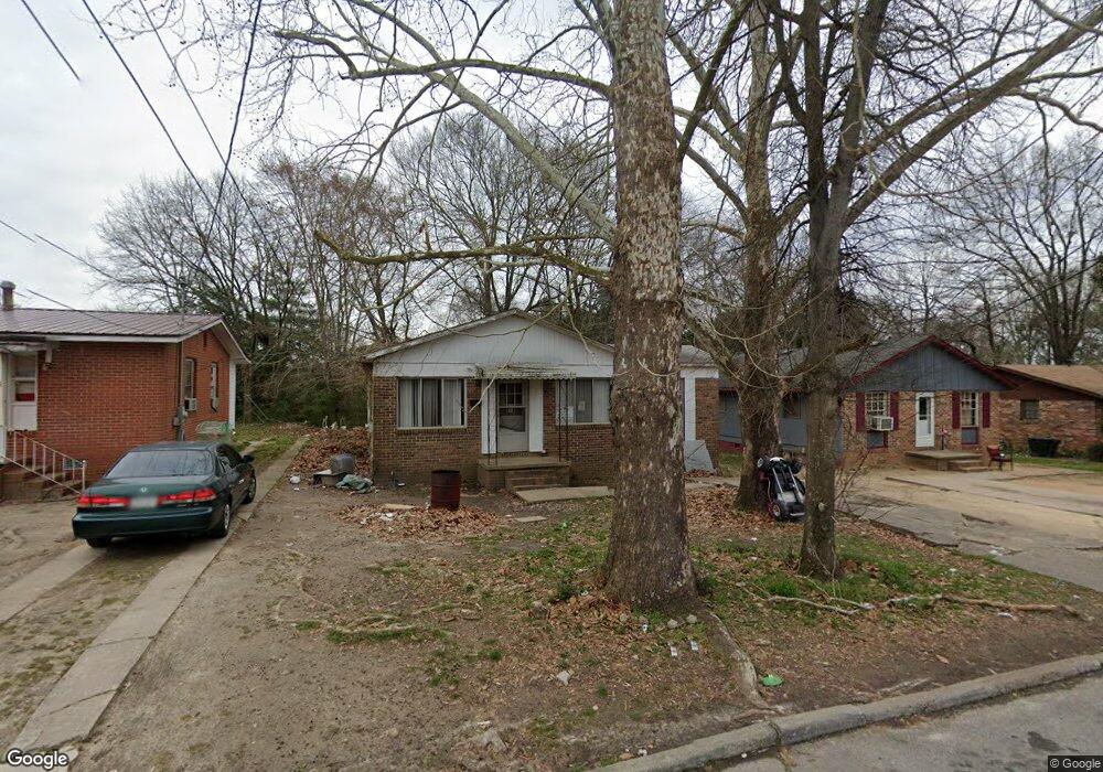 112 Burke St, Elberton, GA 30635 - photo 1