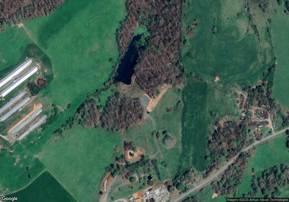 263 Stephens Cir, Murrayville, GA 30564 - photo 1