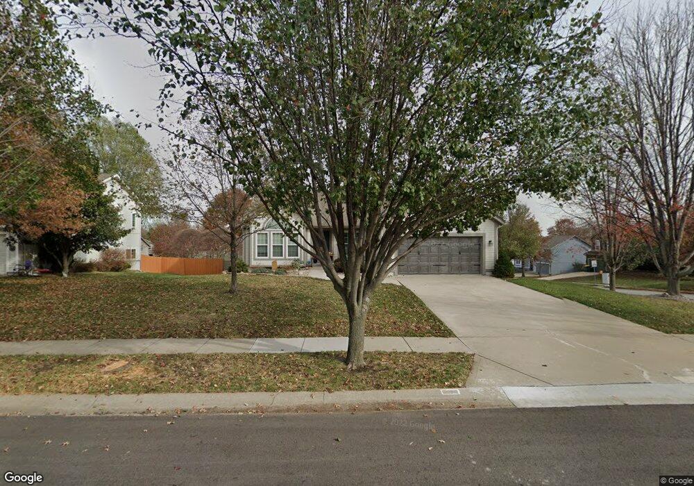 4927 Millridge St, Shawnee, KS 66226 - photo 1