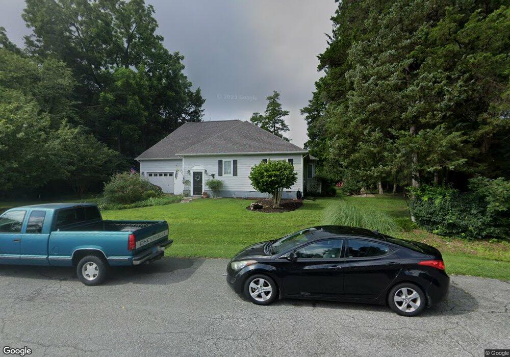 11725 Over Creek Ct, Swan Point, MD 20645 - photo 1