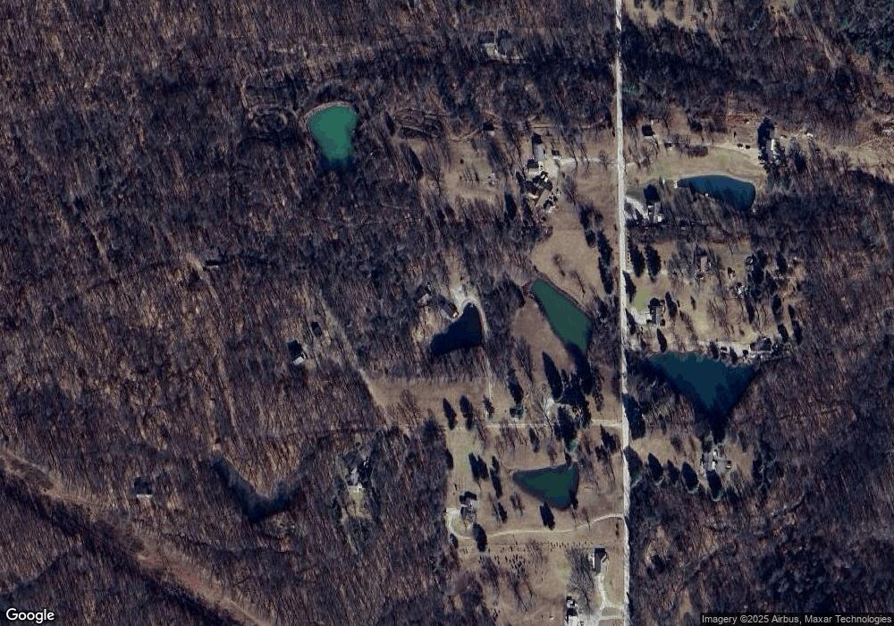 1022 N Nelson Ridge Rd, Columbus, IN 47201 - photo 1