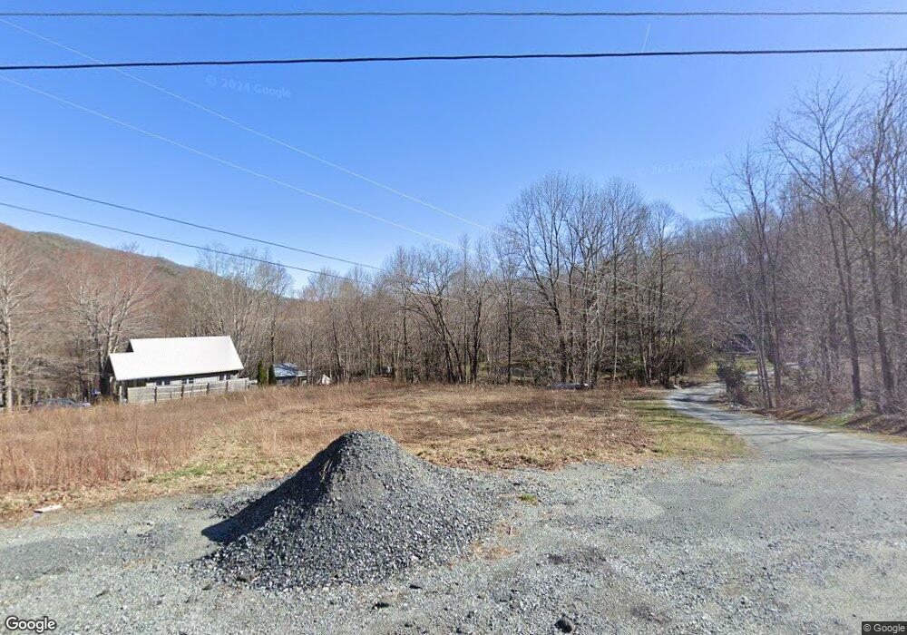 469 Grandfather Rd, Banner Elk, NC 28604 - photo 1