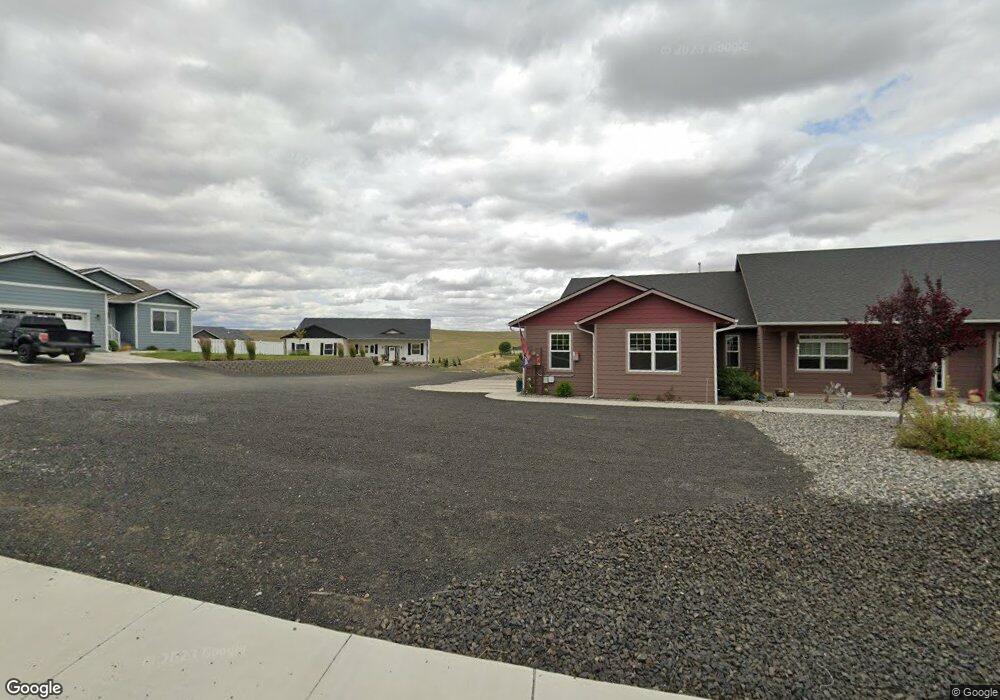 532 SW Tahoe Ave, Pendleton, OR 97801 - photo 1