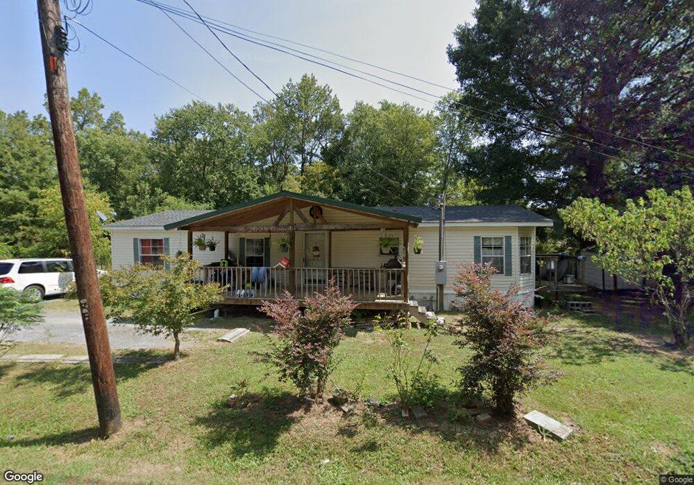 1727 Lanier St, Dalton, GA 30721 - photo 1