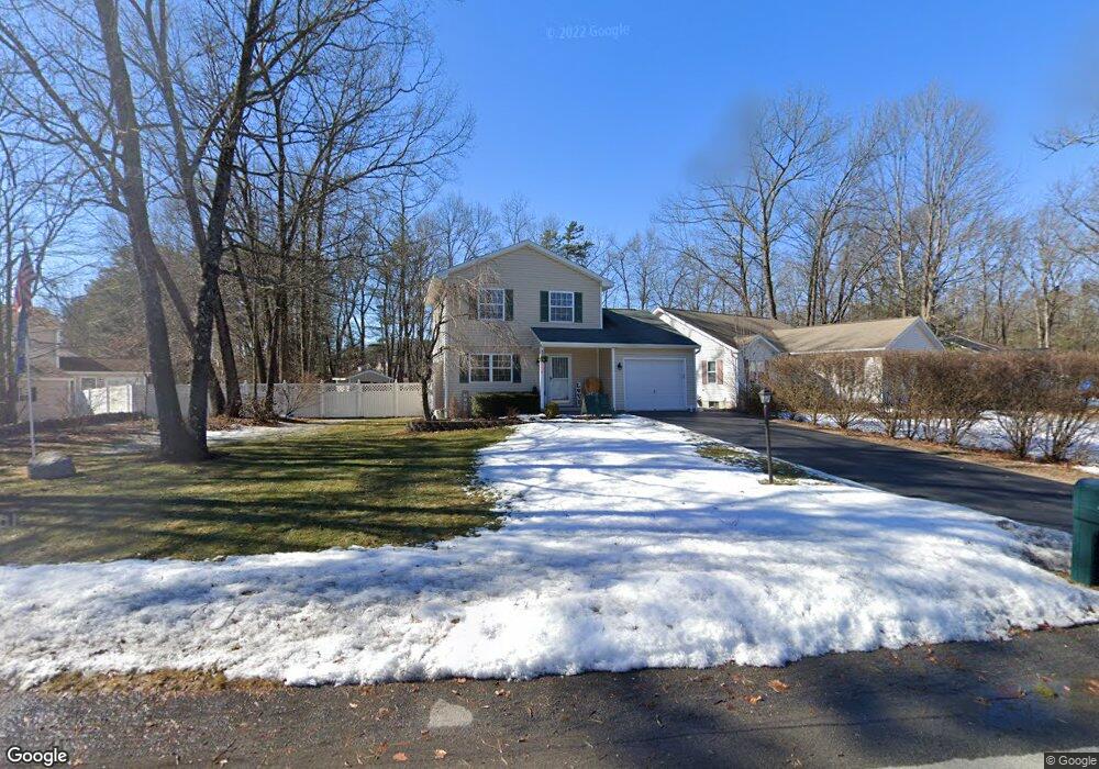8 Woodthrush Ct, Ballston Spa, NY 12020 - photo 1