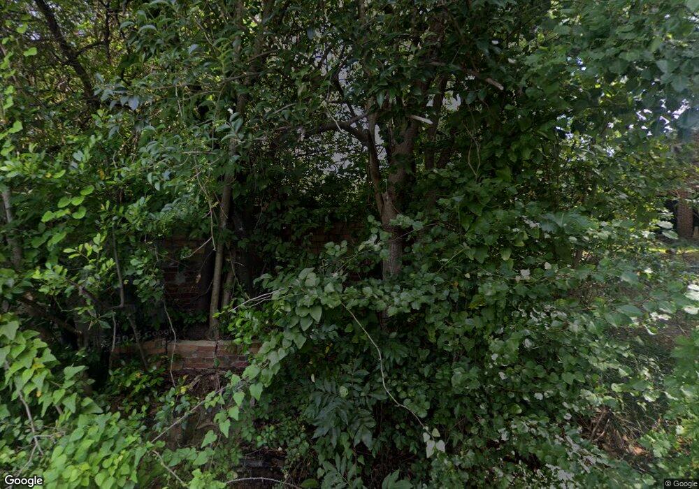 658 Clinton Rd, Macon, GA 31217 - photo 1