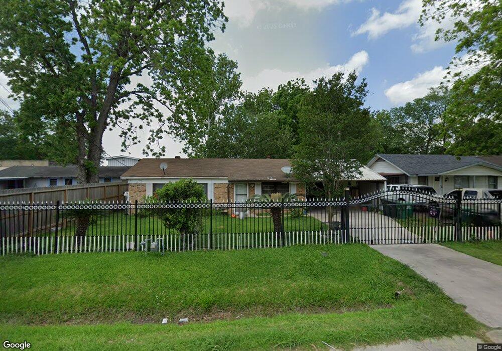 4519 Amalie St, Houston, TX 77093 - photo 1