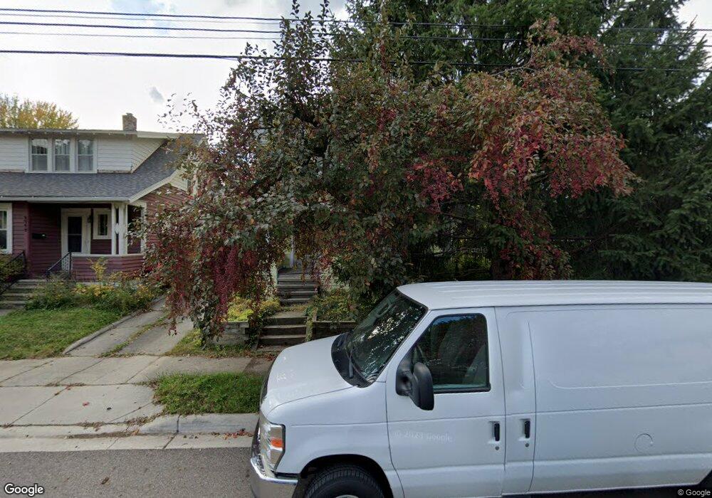 1710 Stirling Ave, Lansing, MI 48910 - photo 1