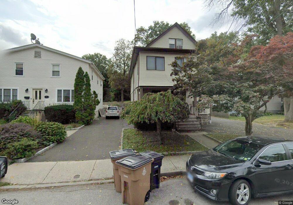 35 East Ave unit Gar, Stamford, CT 06902 - photo 1