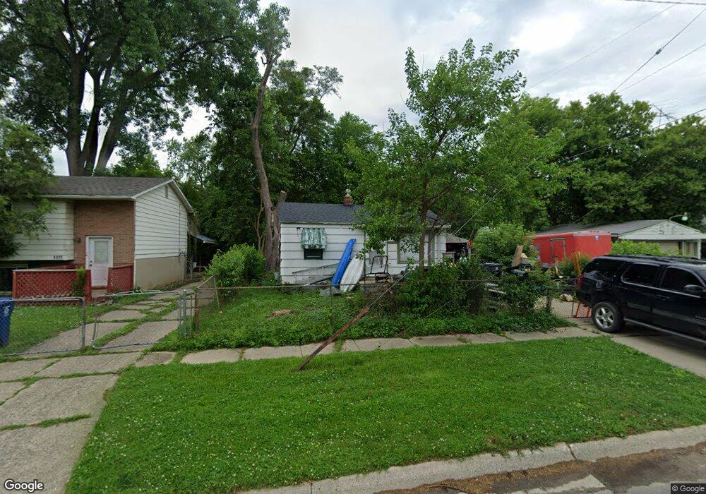 3027 Dakota Ave, Flint, MI 48506 - photo 1