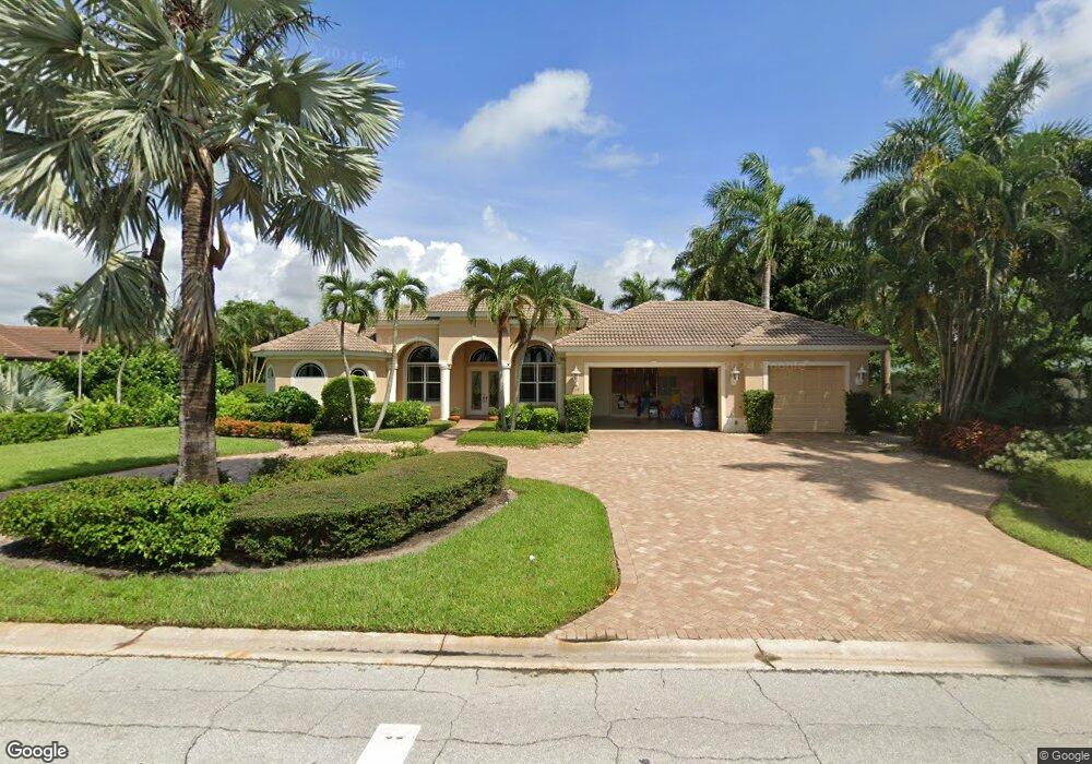 742 Old Trail Dr, Naples, FL 34103 - photo 1
