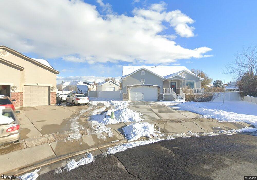 2358 N 2930 W, Clearfield, UT 84015 - photo 1