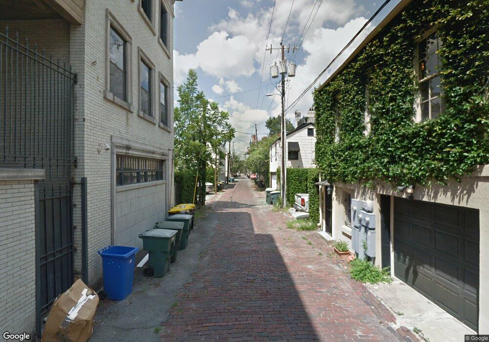 26 W Gordon Ln unit STUDIO, Savannah, GA 31401 - photo 1