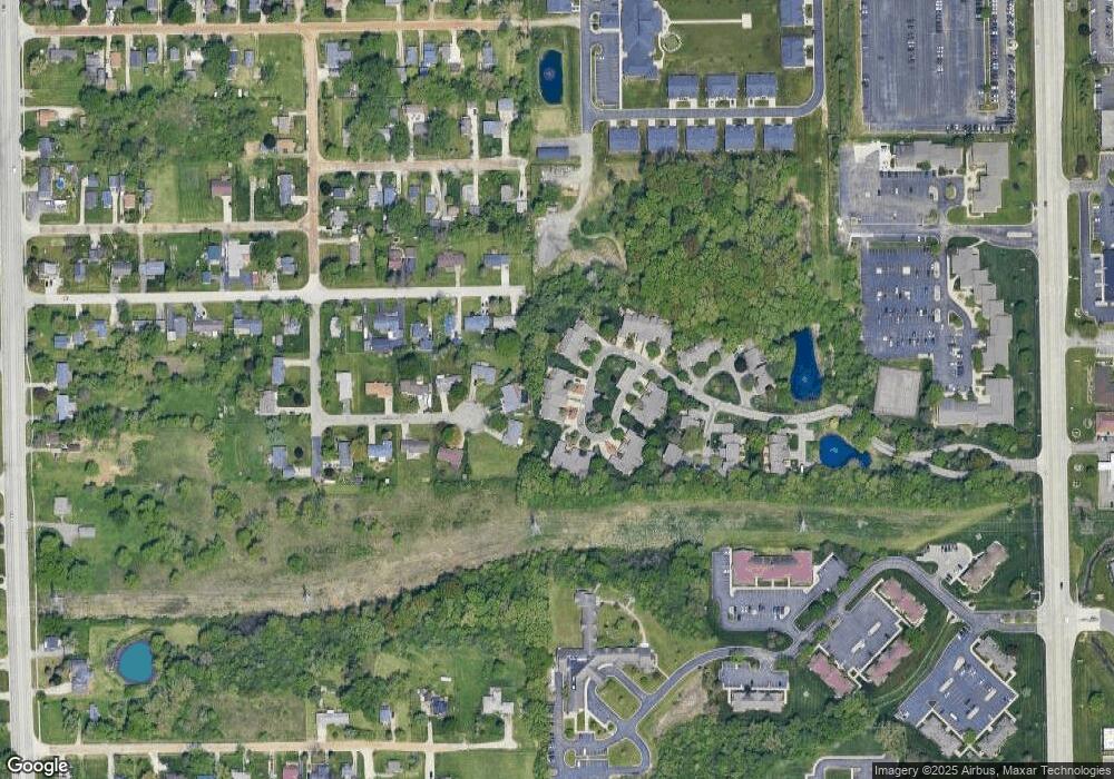 2464 Valley Oaks Cir unit 27, Flint, MI 48532 - photo 1