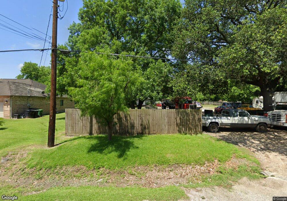 5611 Wayne St, Houston, TX 77026 - photo 1