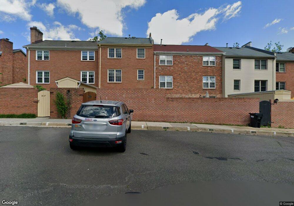 8424 Willow Forge Rd, Springfield, VA 22152 - photo 1