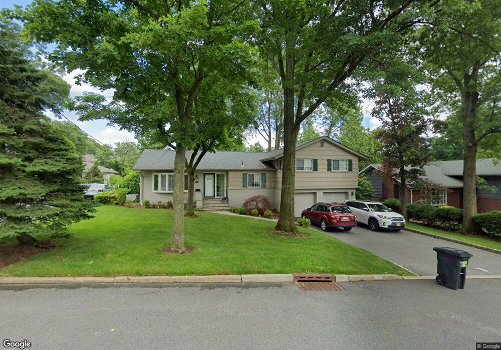 11 Ridge Rd, Englewood Cliffs, NJ 07632 - photo 1