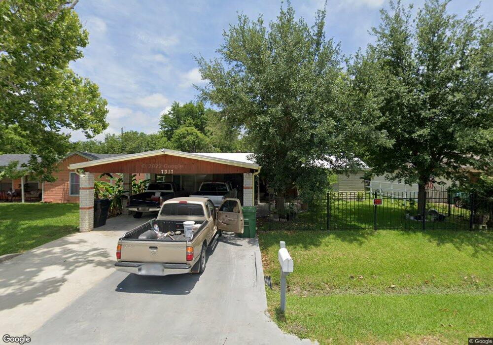 7317 Miley St, Houston, TX 77028 - photo 1