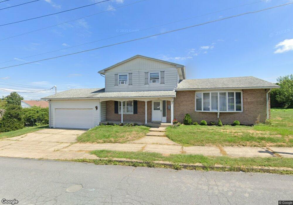 1087 N James St, Hazleton, PA 18202 - photo 1