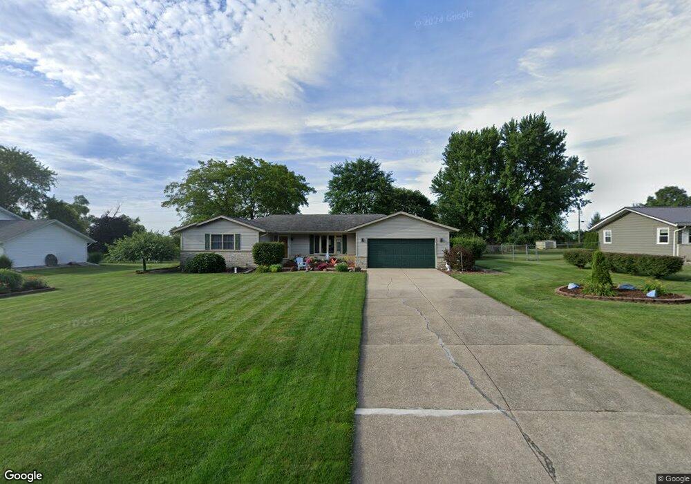 396 W Curtis Dr, La Porte, IN 46350 - photo 1
