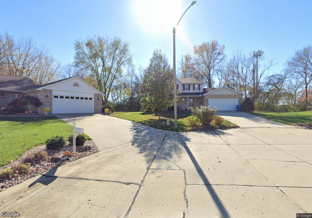 237 Forest Ridge Ct, Glen Carbon, IL 62034 - photo 1