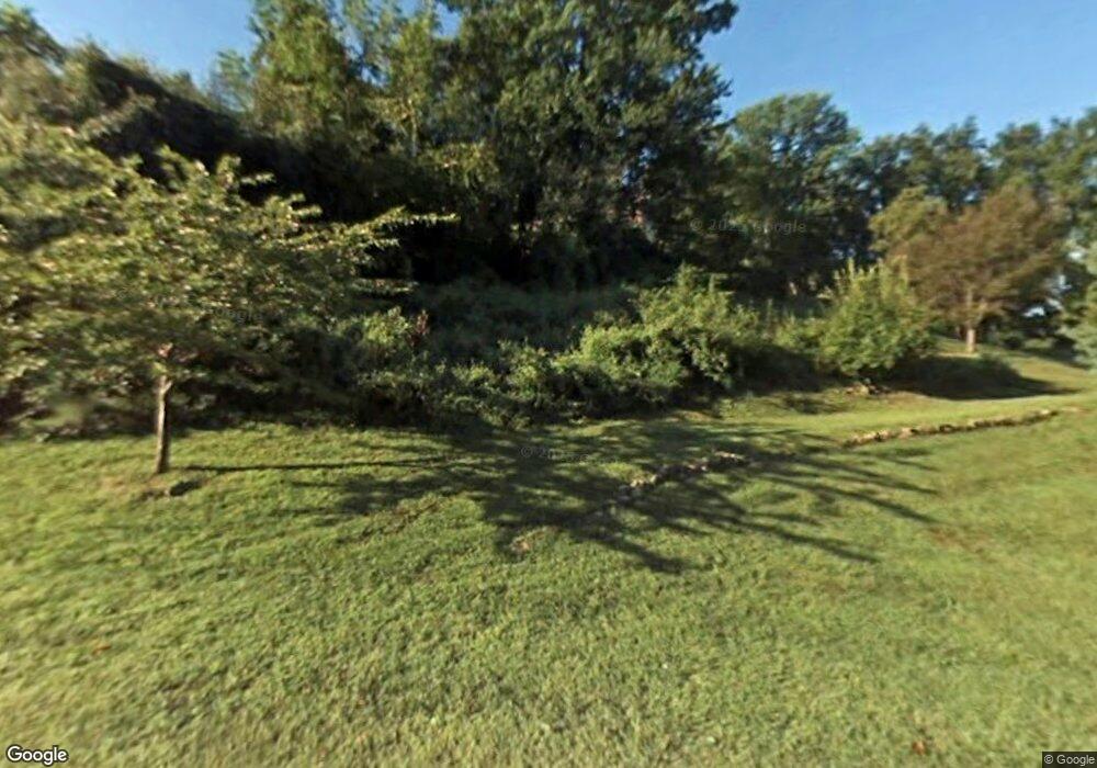 1050 Beverly Ln, Newtown Square, PA 19073 - photo 1