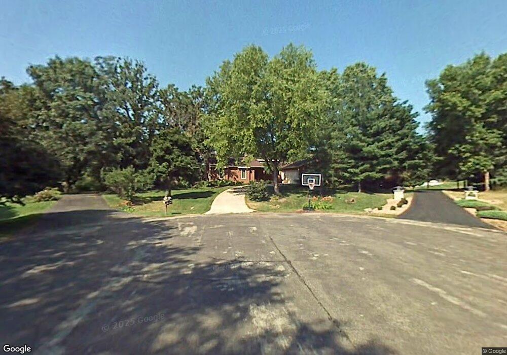 5703 Niagara Ct, Fitchburg, WI 53575 - photo 1