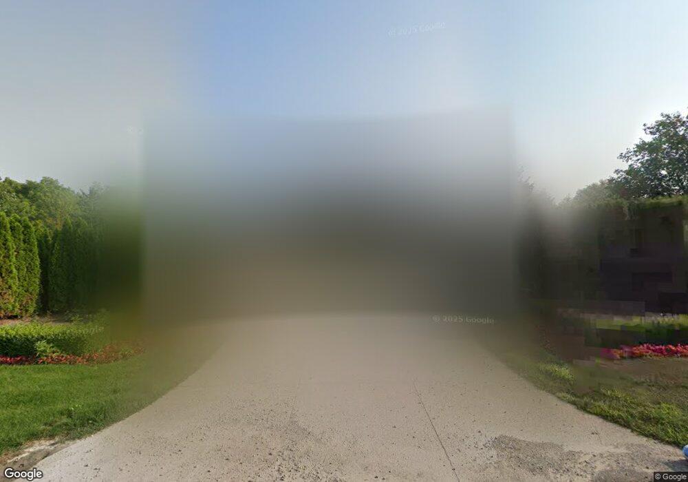 5150 Longmeadow Rd, Bloomfield Hills, MI 48304 - photo 1