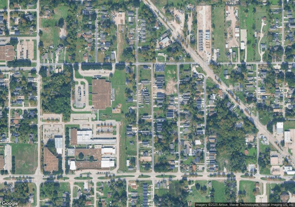 7849 Dyer St, Houston, TX 77088 - photo 1