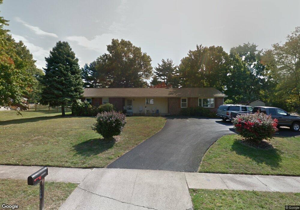 1420 Cathys Ln, North Wales, PA 19454 - photo 1