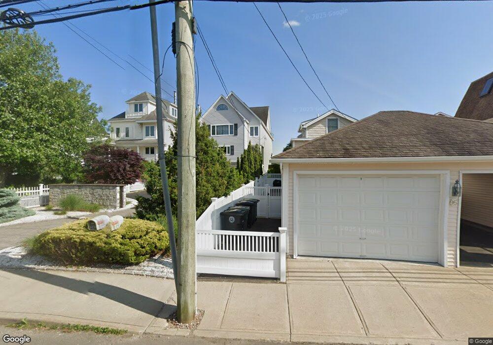 99 Merwin Ave, Milford, CT 06460 - photo 1