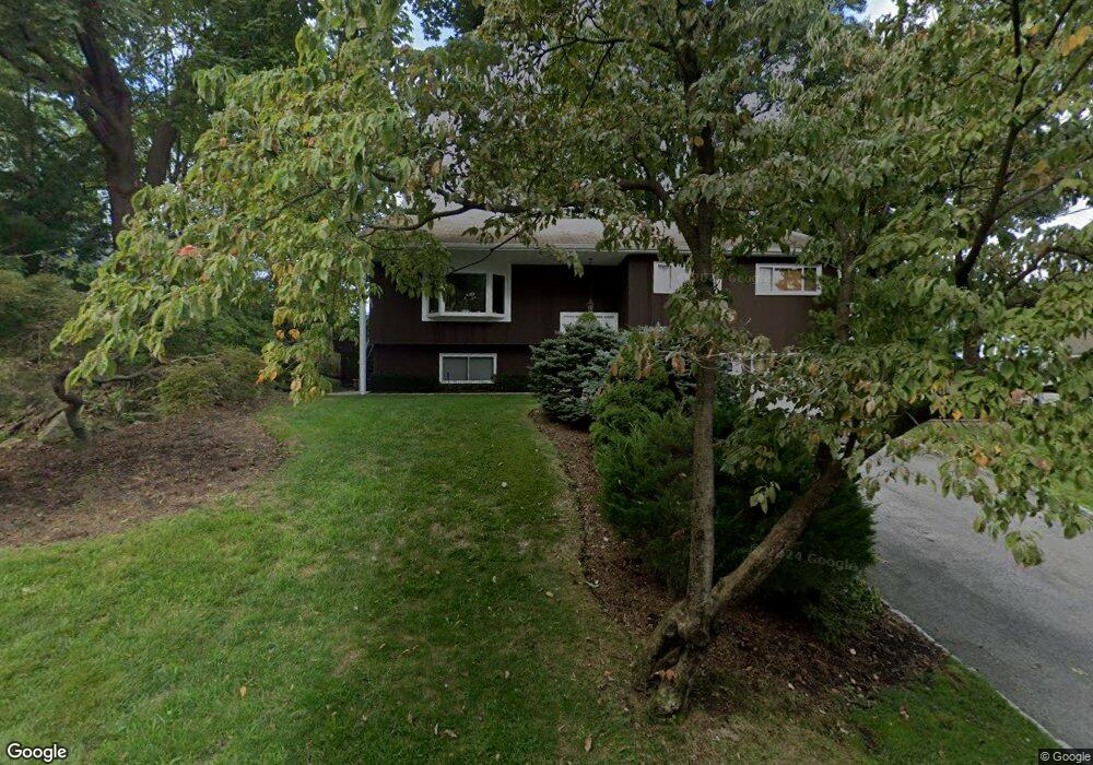 16 Crescent Ln, Dobbs Ferry, NY 10522 - photo 1