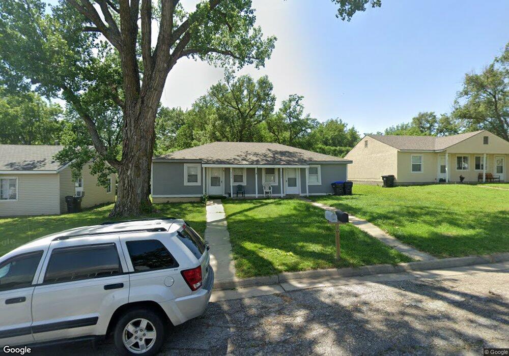 3355 SW Brendan Ave, Topeka, KS 66611 - photo 1