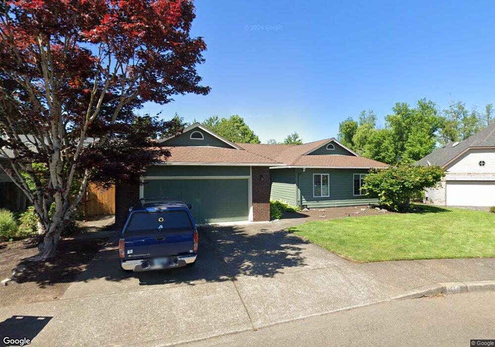 1584 NE 19th Loop, Canby, OR 97013 - photo 1