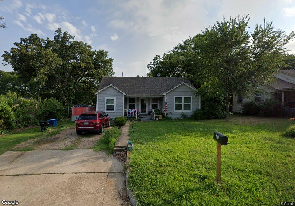 1715 W Crawford St, Denison, TX 75020 - photo 1