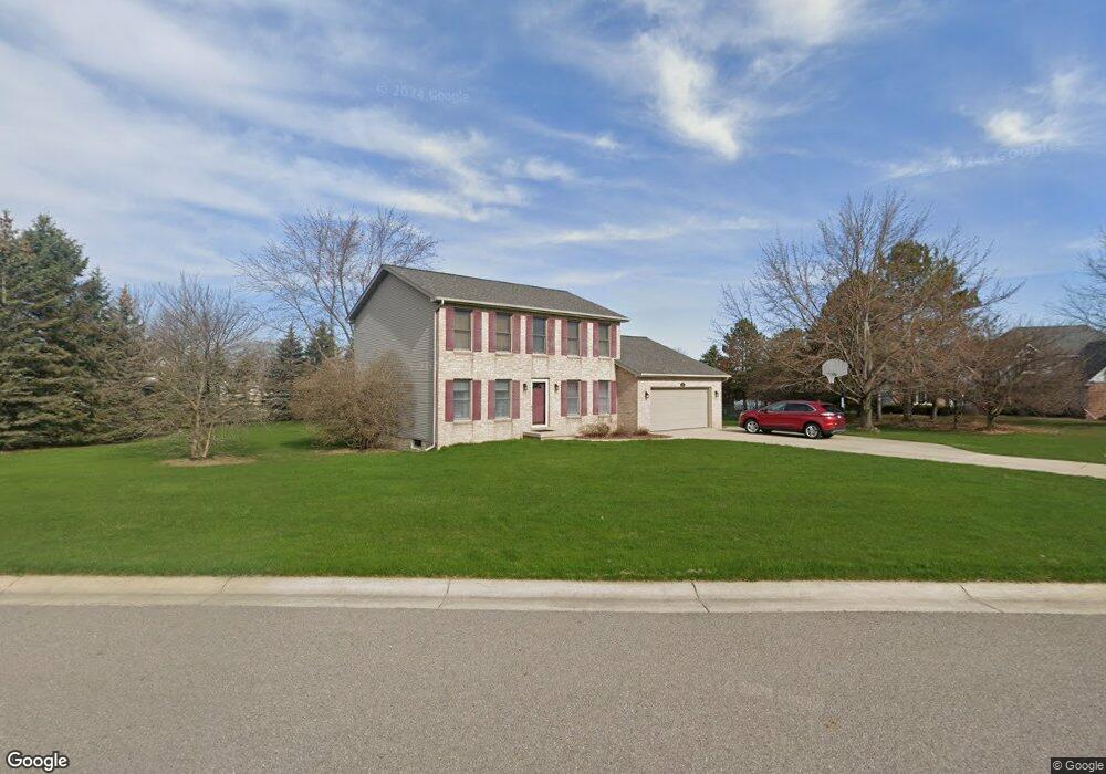 2384 Lost Creek Ct, Flushing, MI 48433 - photo 1