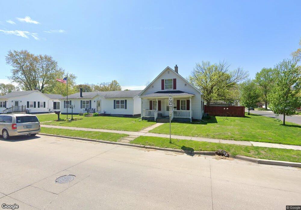 1205 Pulaski St, Lincoln, IL 62656 - photo 1