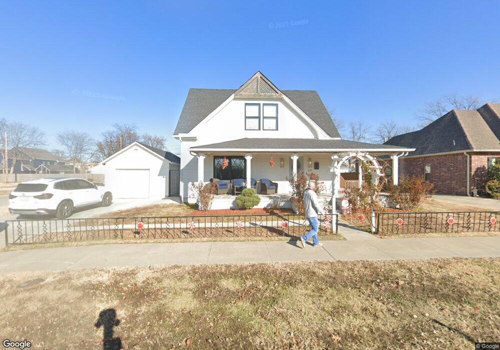 222 W Dallas St, Broken Arrow, OK 74012 - photo 1