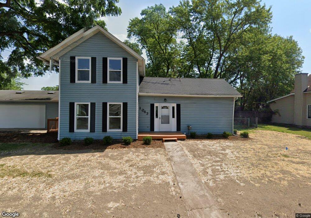 1043 N Hudson St, Lowell, MI 49331 - photo 1