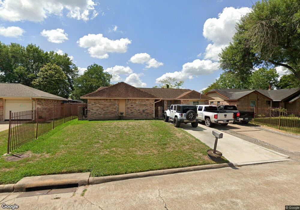 1003 Point Blank Dr, Houston, TX 77038 - photo 1