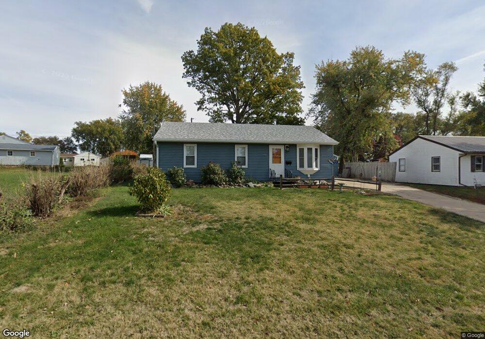 502 E 22nd St S, Newton, IA 50208 - photo 1