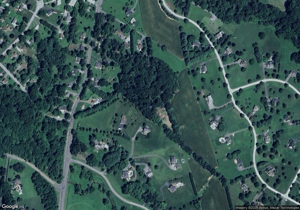 5615 Old Washington Rd, Sykesville, MD 21784 - photo 1