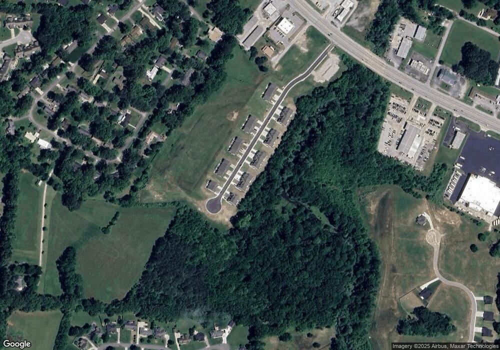 199 Creek Wood Rd, Manchester, TN 37355 - photo 1