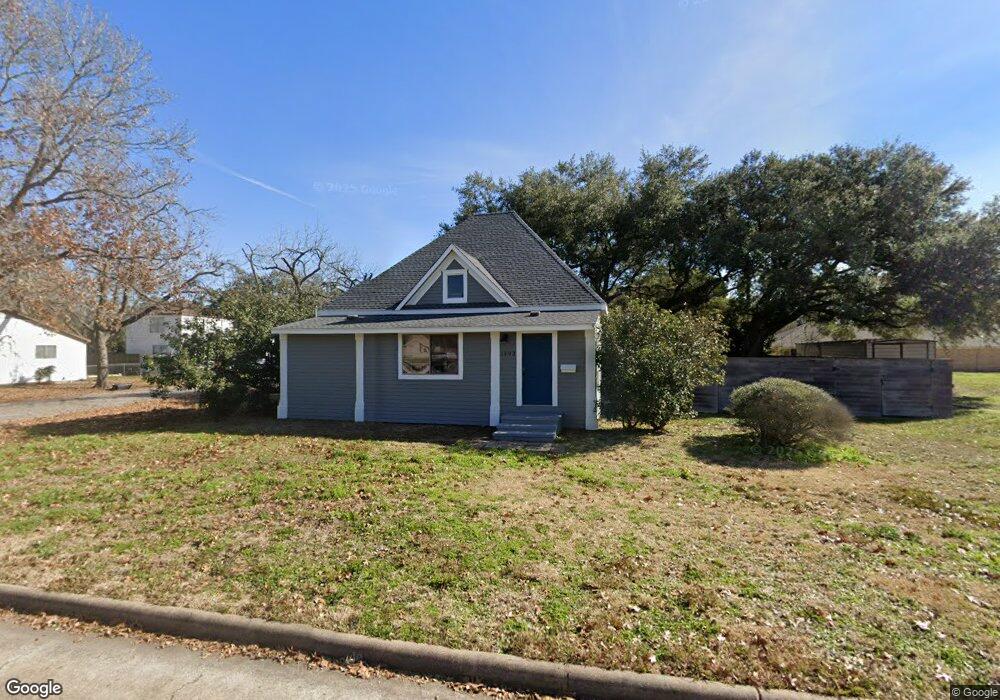 1403 West St, Rosenberg, TX 77471 - photo 1